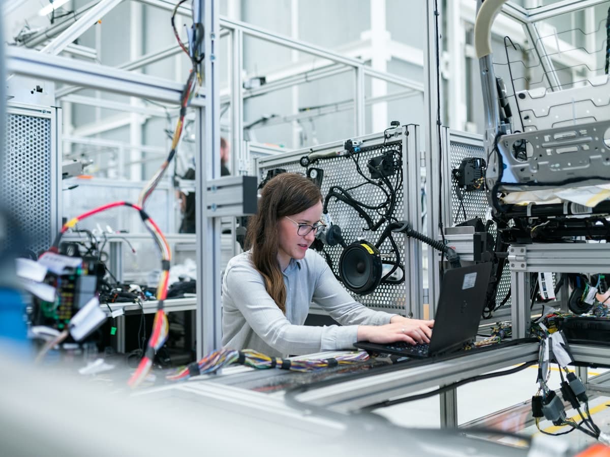Avexia work in Manufacturing & Industrial
